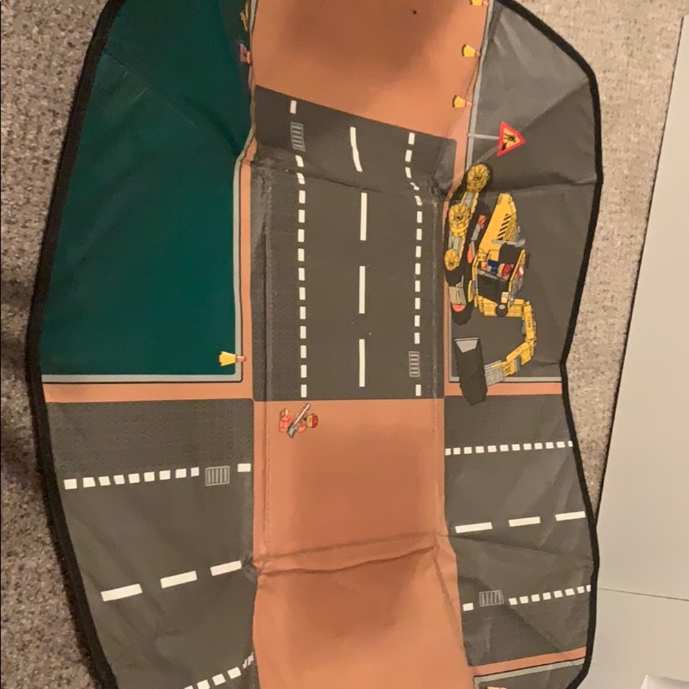 LEGO case and play Mat